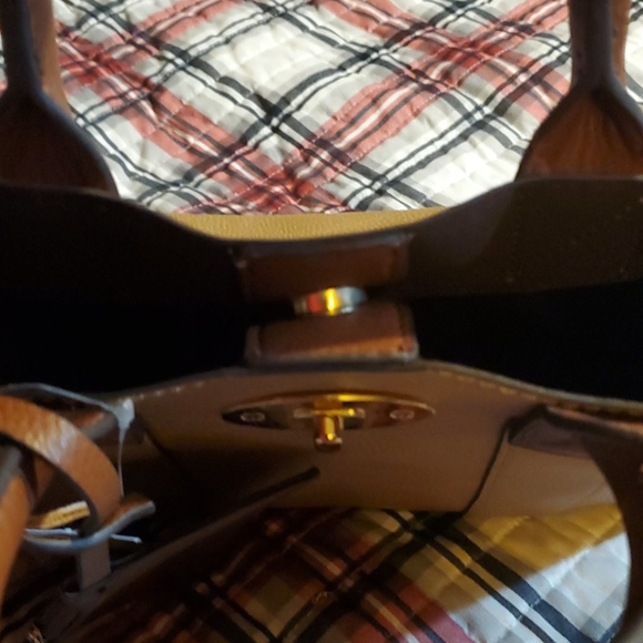 Purse - Picture 4 of 4